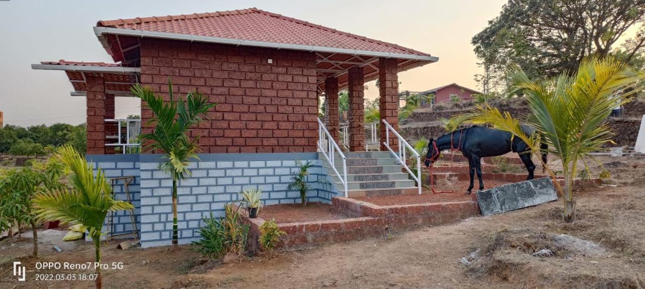 Mars Jungle Adventure Stud Farm With Private Jacuzzi Villa Narsinge Exteriör bild