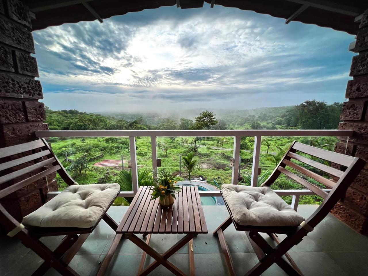 Mars Jungle Adventure Stud Farm With Private Jacuzzi Villa Narsinge Exteriör bild