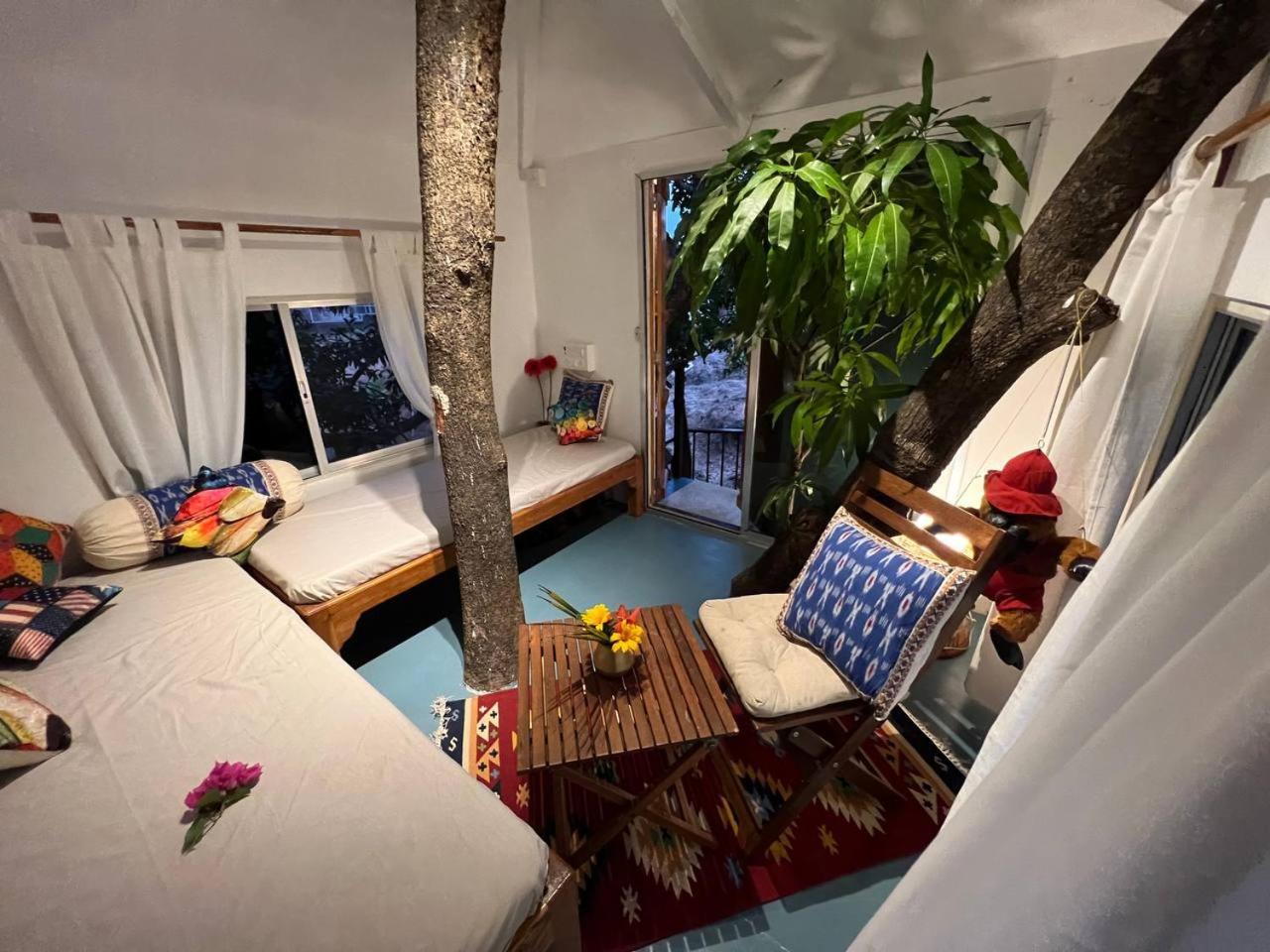 Mars Jungle Adventure Stud Farm With Private Jacuzzi Villa Narsinge Rum bild